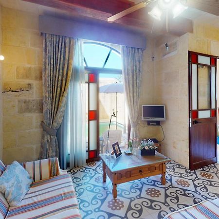 Qala Bed&Breakfast With Swimming Pool - Il-Wenniessa Εξωτερικό φωτογραφία