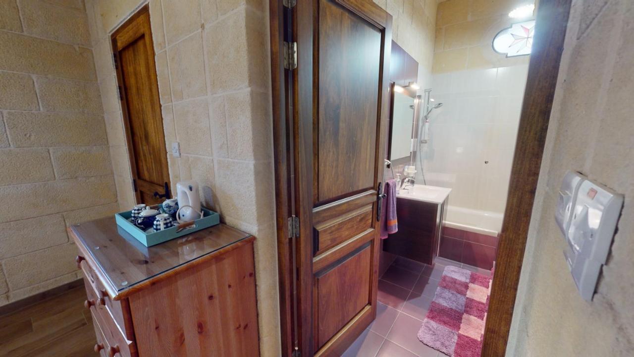 Qala Bed&Breakfast With Swimming Pool - Il-Wenniessa Εξωτερικό φωτογραφία