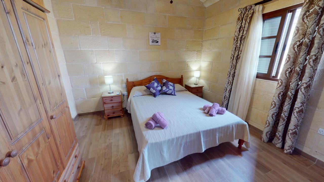 Qala Bed&Breakfast With Swimming Pool - Il-Wenniessa Εξωτερικό φωτογραφία