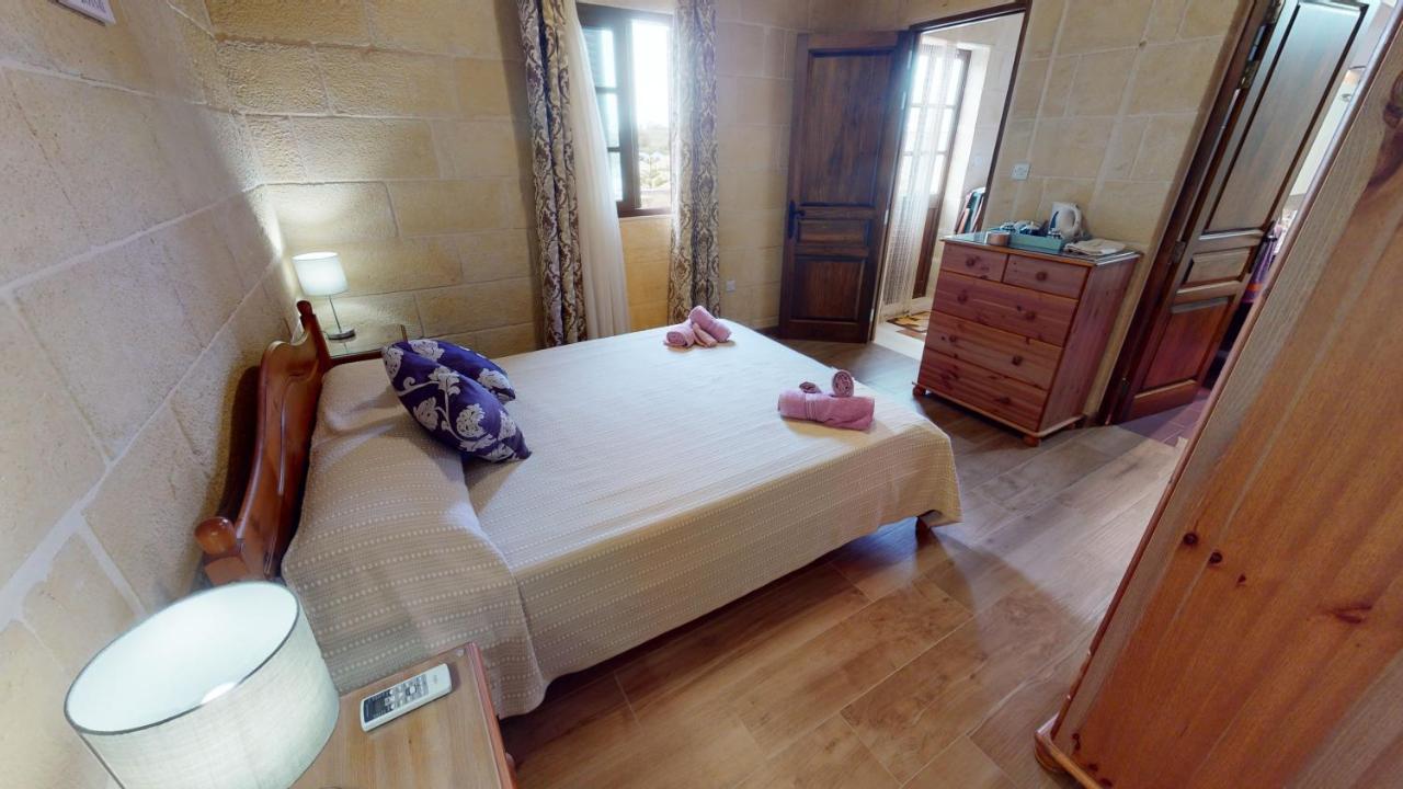 Qala Bed&Breakfast With Swimming Pool - Il-Wenniessa Εξωτερικό φωτογραφία